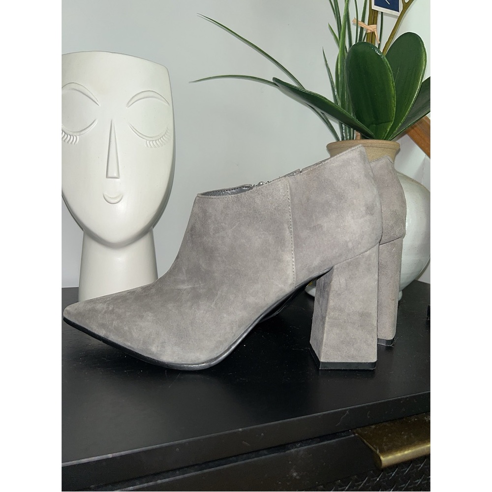 💖Marc Fisher LTD Ankle Booties💖